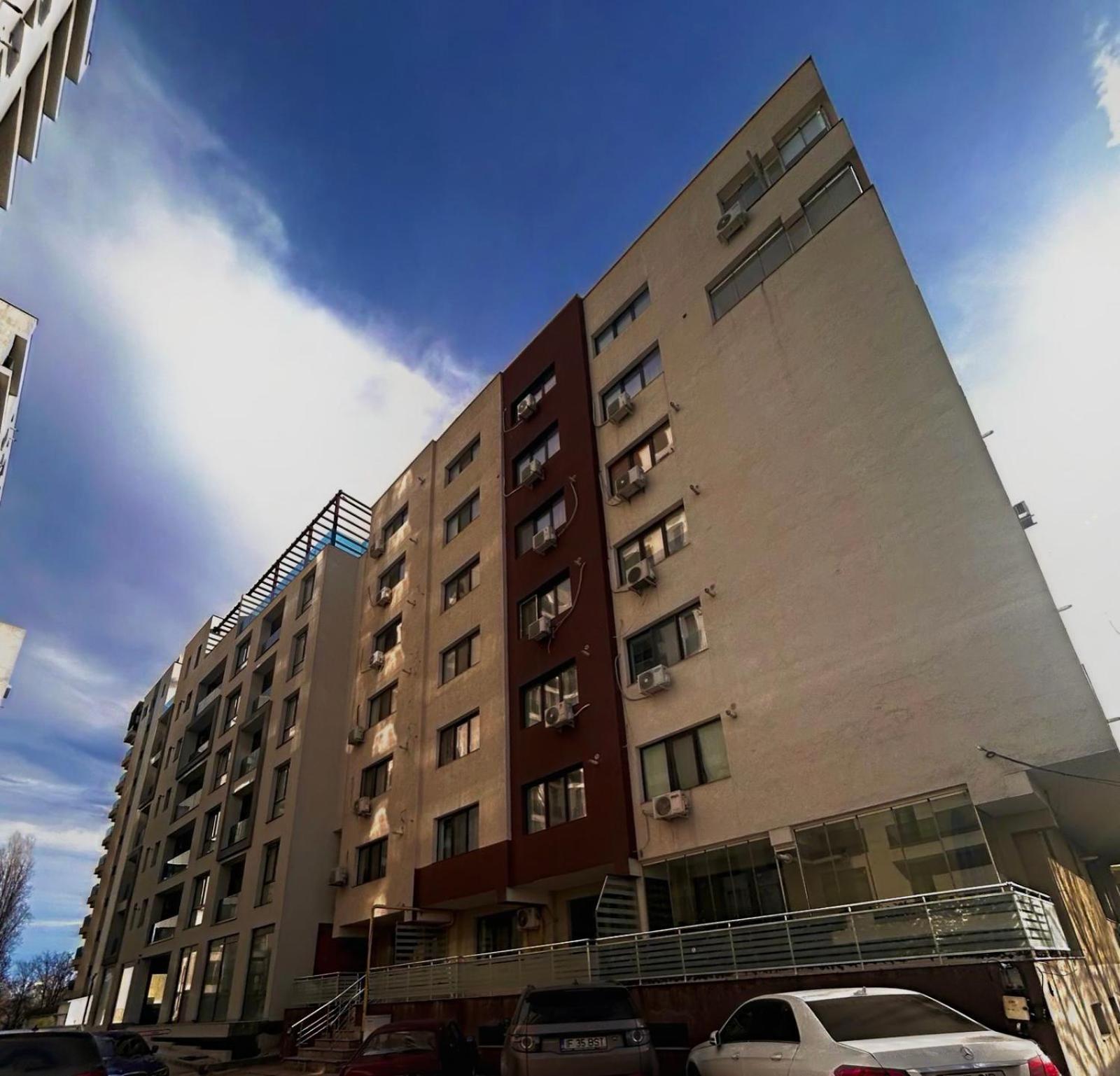 Cozy Apartment With Self Check-In Near Promenada Mall And Verdi Park Bucarest Extérieur photo