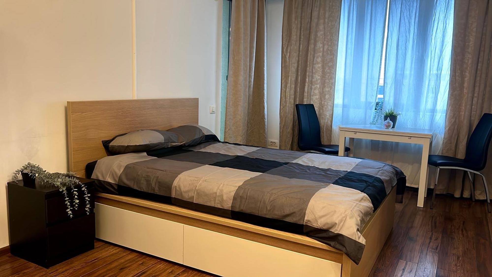 Cozy Apartment With Self Check-In Near Promenada Mall And Verdi Park Bucarest Extérieur photo