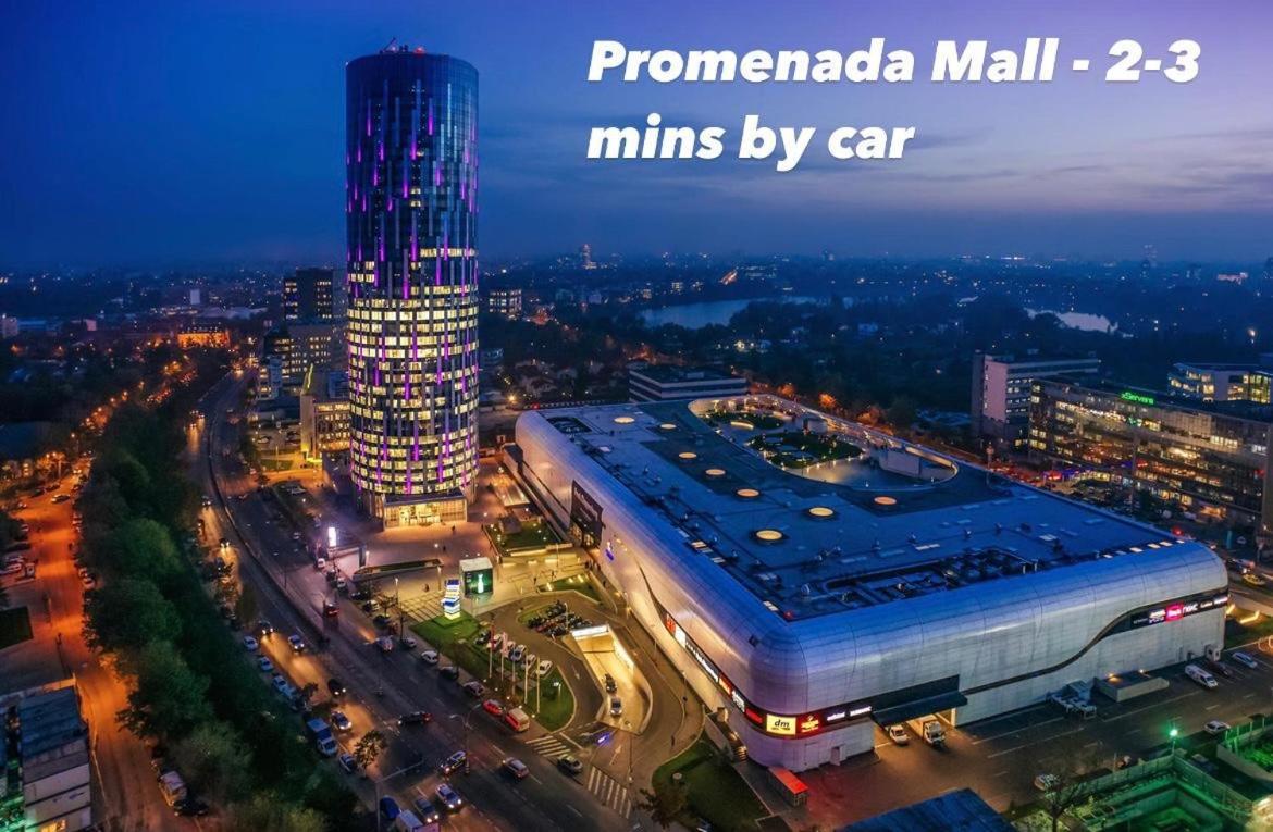Cozy Apartment With Self Check-In Near Promenada Mall And Verdi Park Bucarest Extérieur photo