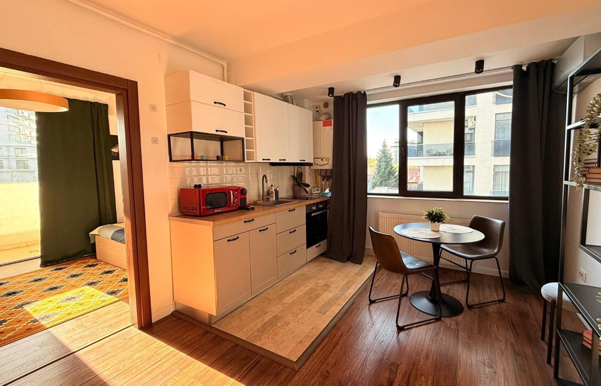 Cozy Apartment With Self Check-In Near Promenada Mall And Verdi Park Bucarest Extérieur photo